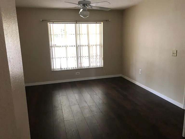 8522 Lazy River Dr — Photo 6