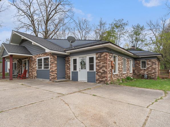 2678 Richmond St NW, Grand Rapids, MI 49504