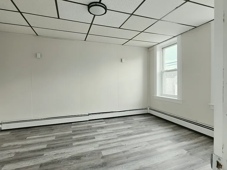 938 W Side Ave #4 — Photo 5