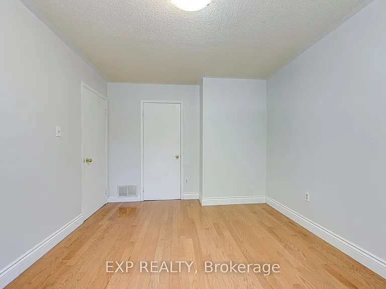 2407 Stefi Trl — Photo 21