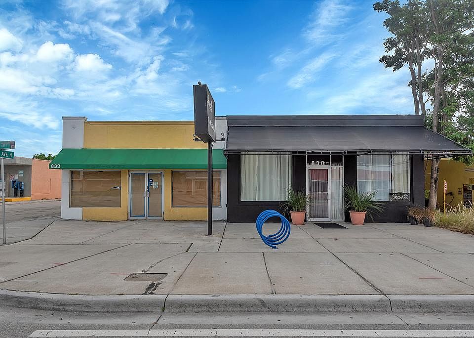 1st image of 813 9th Ave N