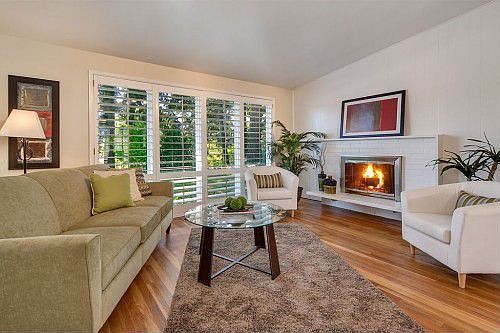 3rd image of 16246 SE 8th St