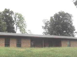 2405 Veterans Hwy E, Pontotoc, MS 38863
