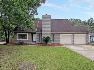 136 Bridgecreek Dr, Goose Creek, SC 29445