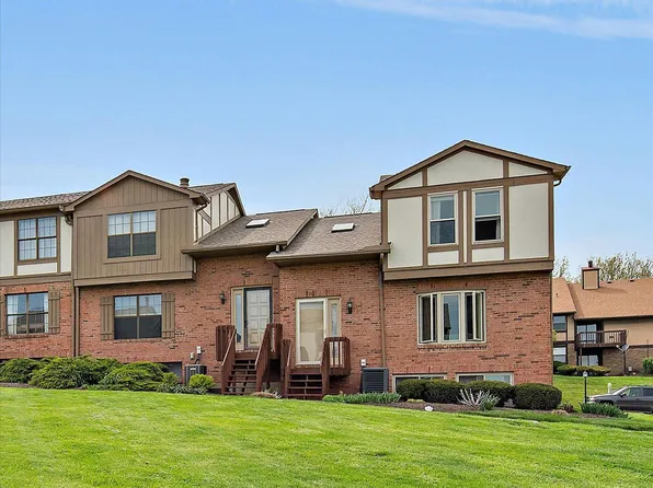30 Fairgreen Cir, Fairfield, OH 45014