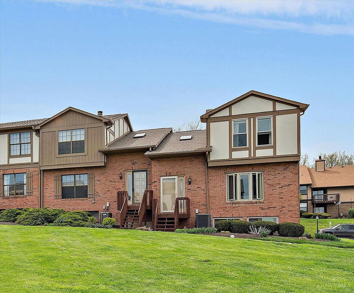 30 Fairgreen Cir photo 1