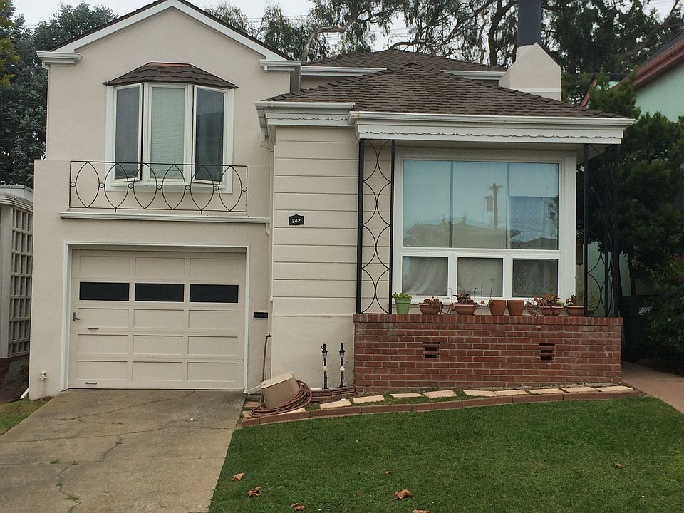 1st image of 242 Wilshire Ave