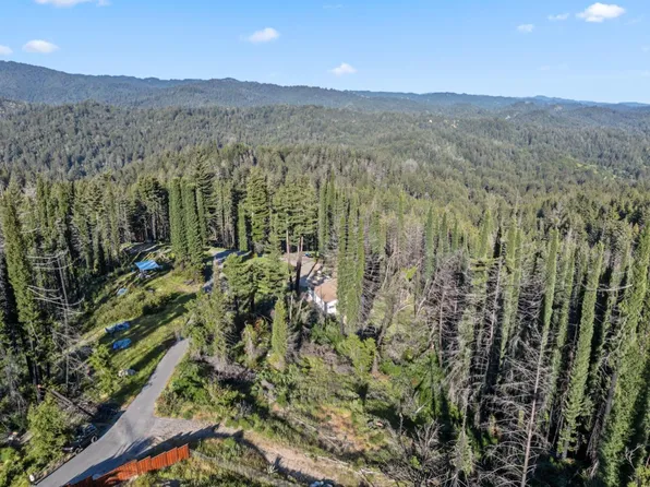 1410 Pinecrest Dr, Boulder Creek, CA 95006