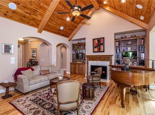 40 Ulvda Ct, Brevard, NC 28712