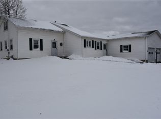 855 Pinnacle Rd, Pittsford, NY 14534