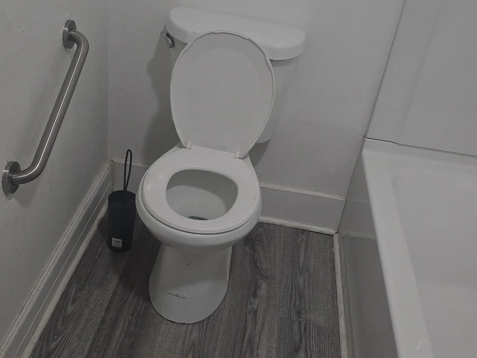 2 bed, 1100 sqft, $1,500 — Photo 2
