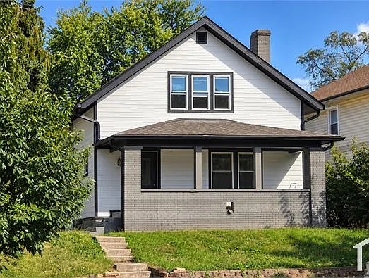 5 bed, 1528 sqft, $2,854 — Photo 2