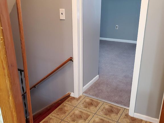 5th image of 26 Woodland Ave #12