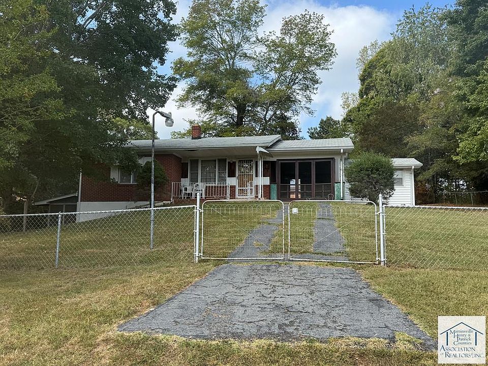 1st image of 70 Ridgelane Dr