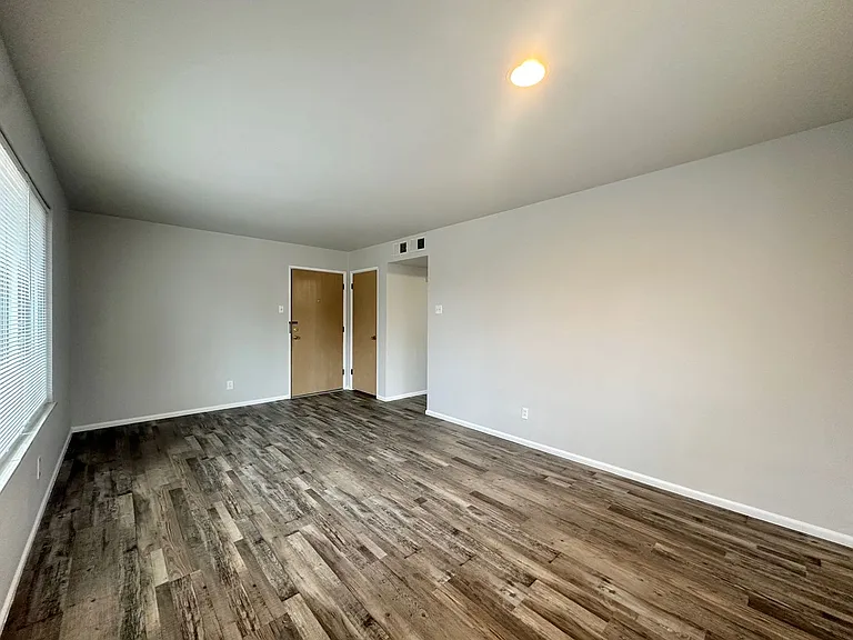 4205-4261 Fatima Dr — Photo 5