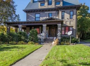 2605 E 3rd St, Duluth, MN 55812