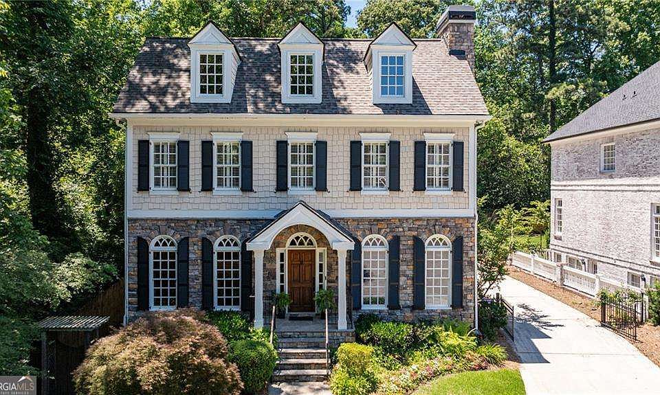 1st image of 3014 Greendale Dr NW