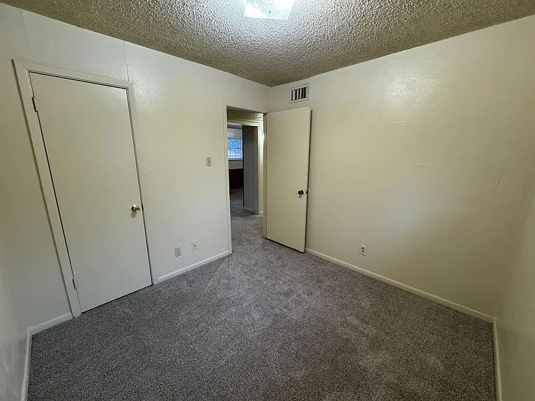 228 Hold Street — Photo 13