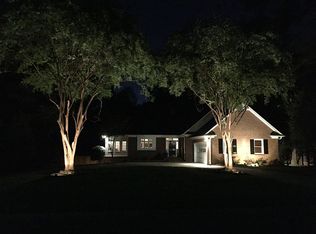 404 Jefferson Dr, Charlotte, NC 28270