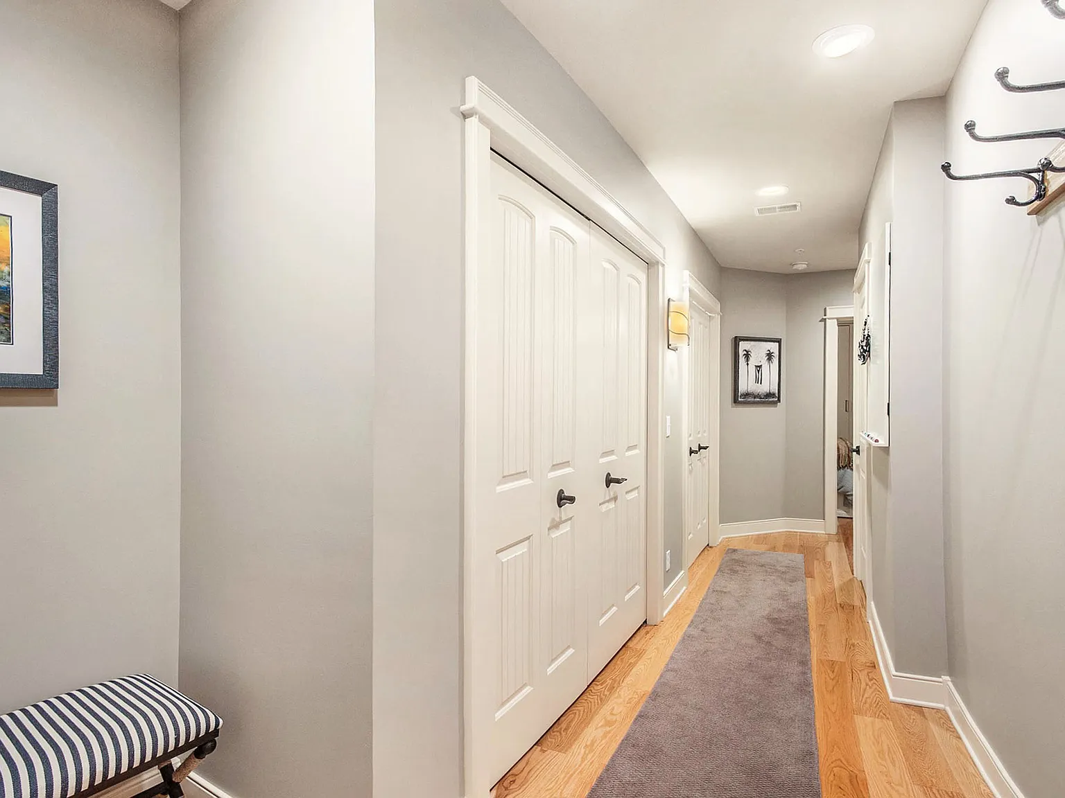 2 bed, 1350 sqft, $2,250 — Photo 3