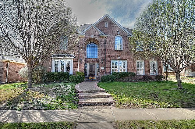 1st image of 412 Shady Valley Dr