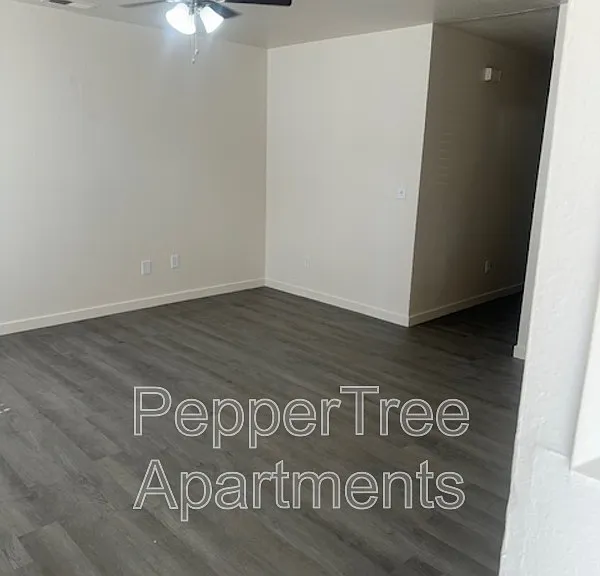 760 E Elm Ave #A — Photo 14