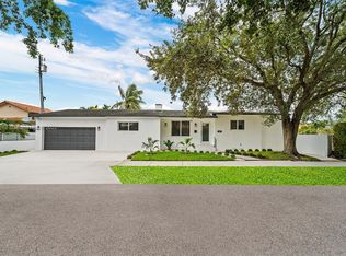 555 SW 51st Ave, Miami, FL 33134