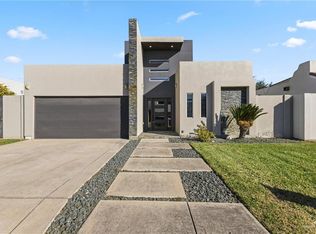 212 N Mockingbird Ave, Mission, TX 78572