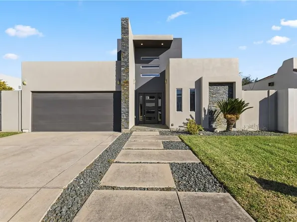 212 N Mockingbird Ave, Mission, TX 78572