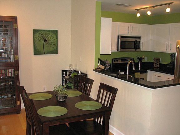 Dining area adjacent to the kitchen and living space