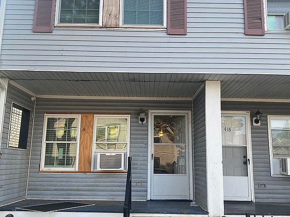 4th image of 420 Halladay St