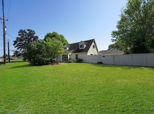 2503 Pansy St, Pasadena, TX 77503