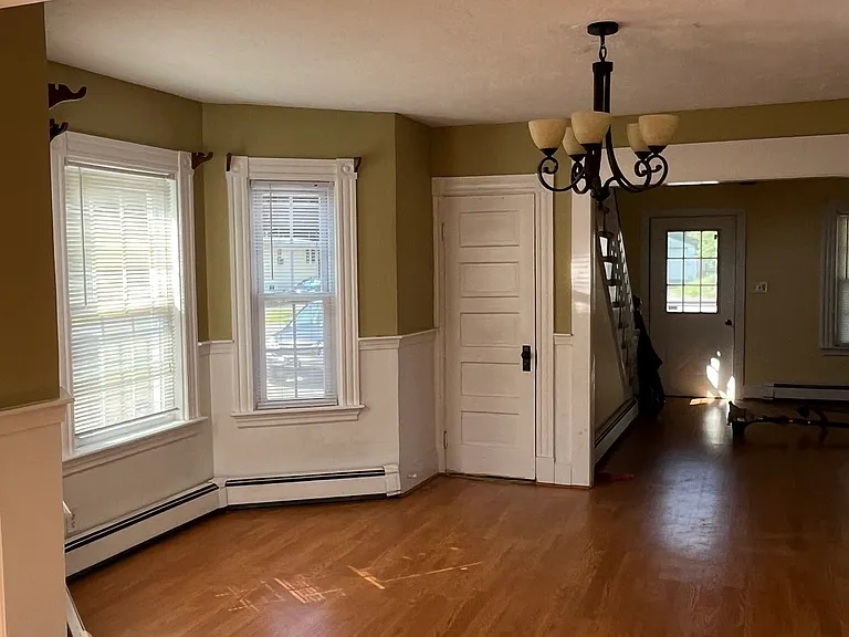 70 Sumner St #1 — Photo 3