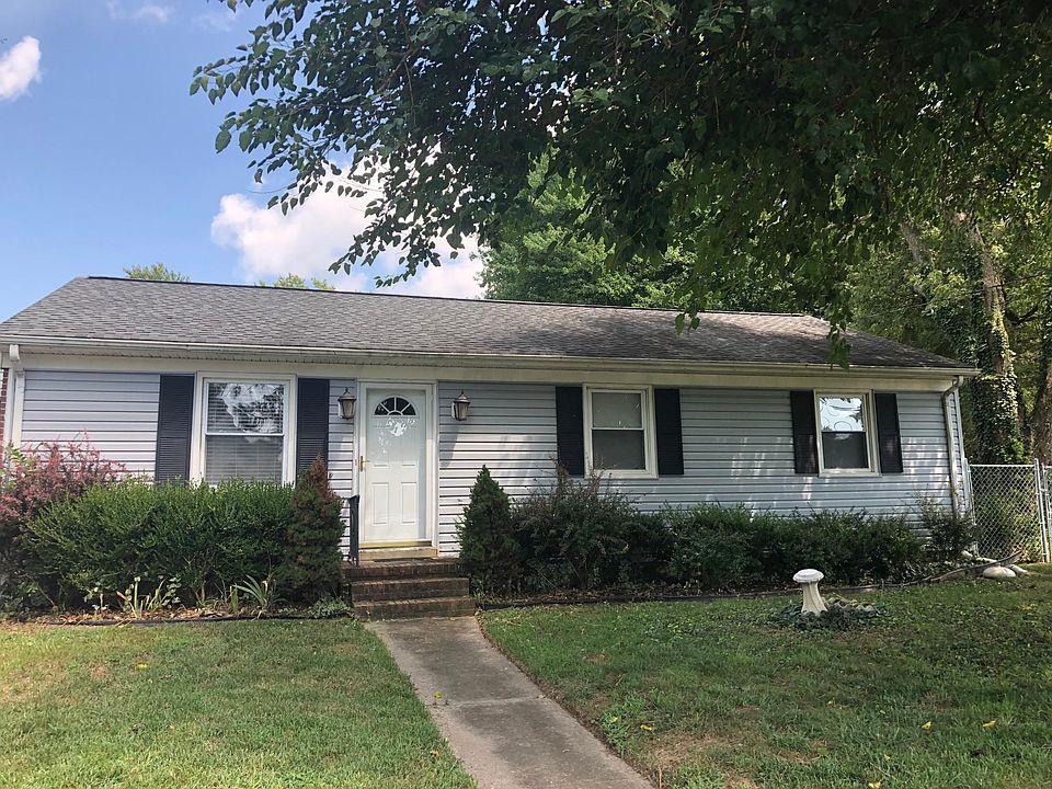1st image of 163 Melville Dr
