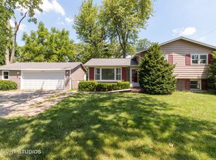 18634 W Deerpath Rd, Grayslake, IL 60030