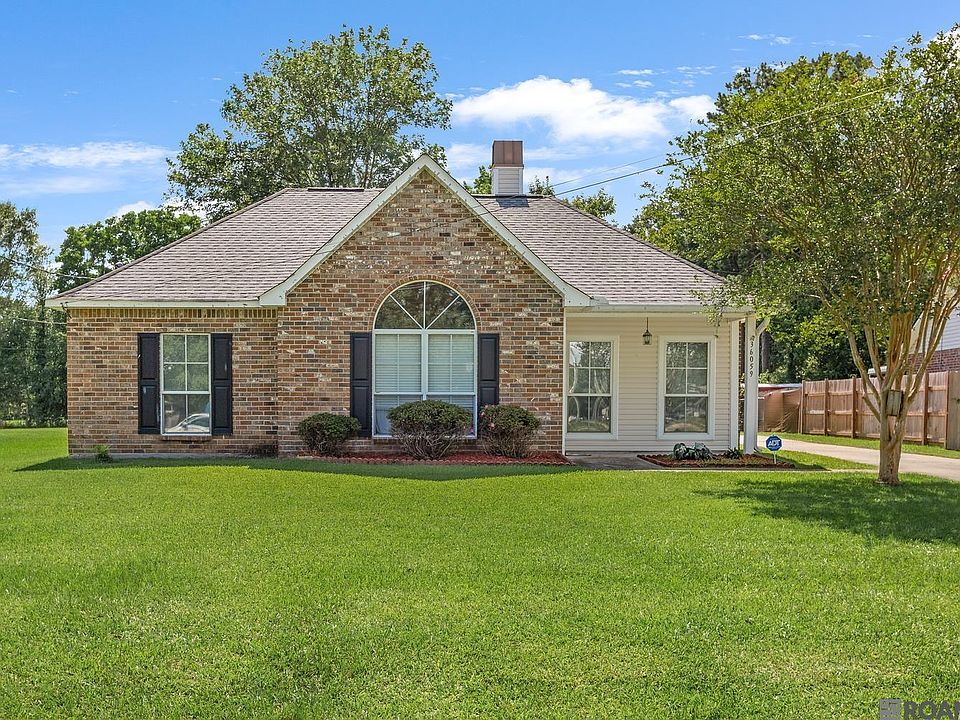 1st image of 36059 Cheray Dr