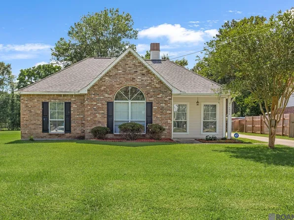 36059 Cheray Dr, Denham Springs, LA 70706