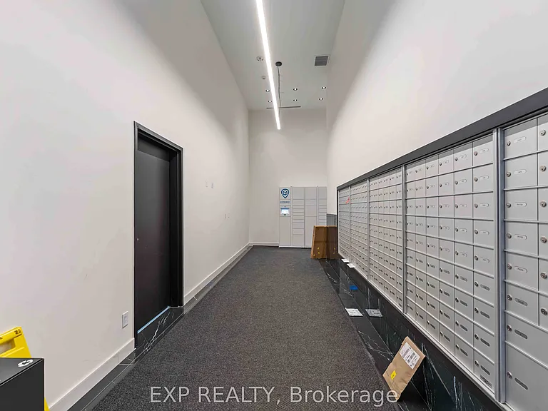 180 George St #2607 — Photo 7