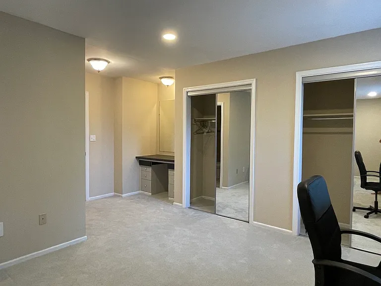 Assembly Dr — Photo 4