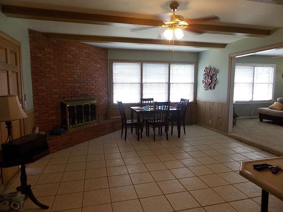 Dining Area_11062014