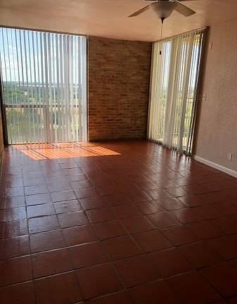 4th image of 1103 Harry Wurzbach Rd #5kd0fj3up