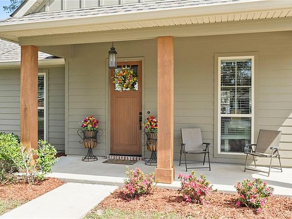3rd image of 161 Sandra Lee Dr