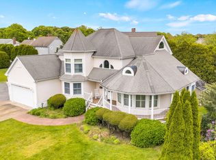 276 Shore Street, Falmouth, MA 02540