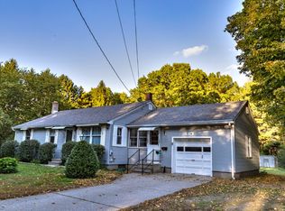 24 N Hatfield Rd, Hatfield, MA 01038