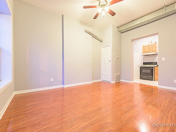 4th image of 222 W 31st St Unit 2F