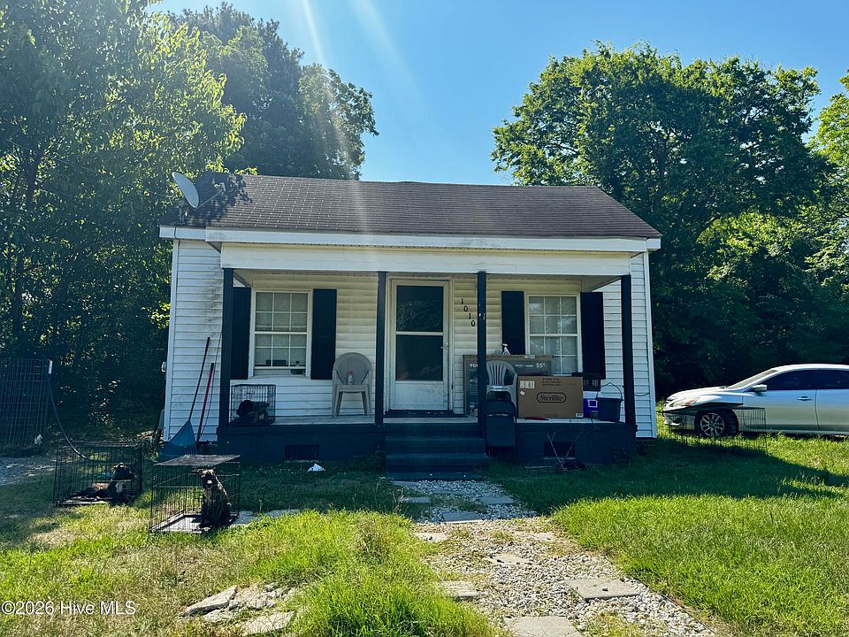 1st image of 1010 N Center Street