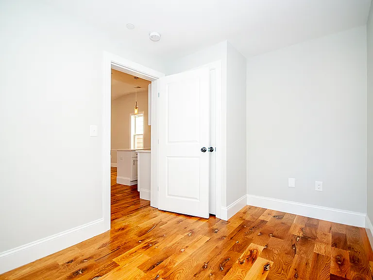 205 Marion St #2 — Photo 11