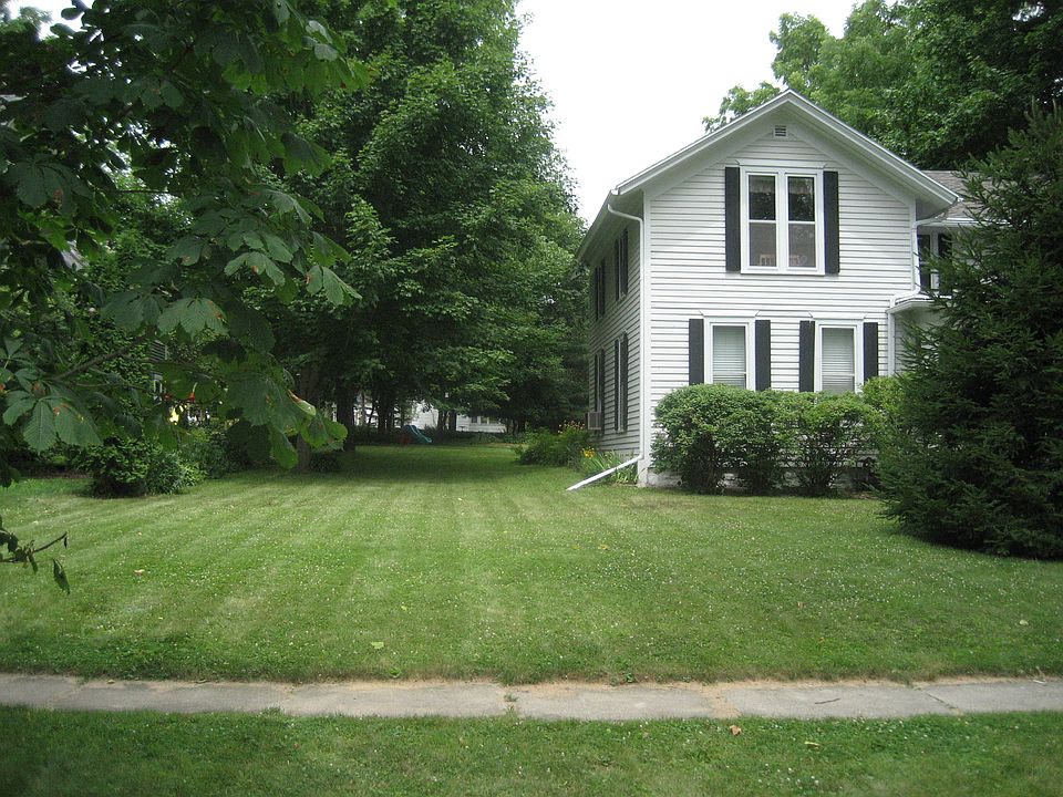 Side yard