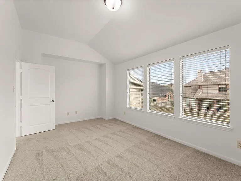 3814 Hunters Gate Ct — Photo 33