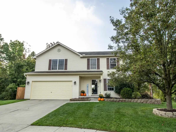 321 Rustic Trl, Linden, MI 48451